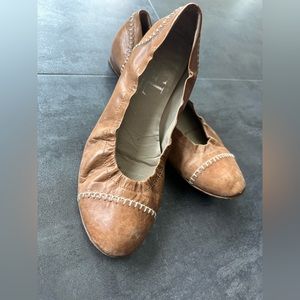 Women’s AGL Ballet Flats. Size 39 1/2